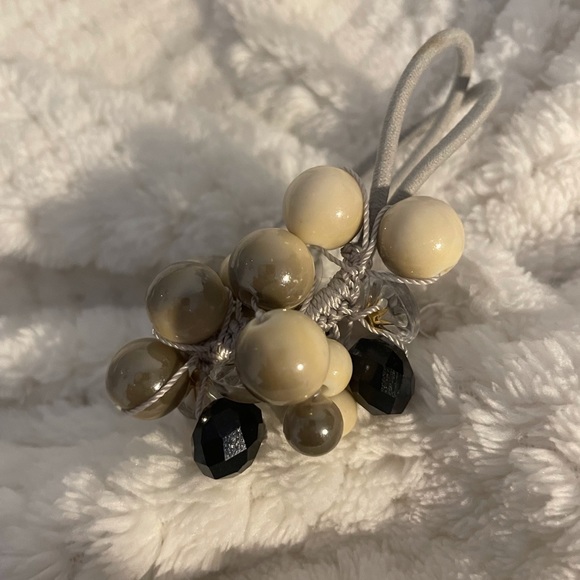 Faux Pearl Beads Dangling Elastic Hair Ropes Ring Set of 2 - Picture 4 of 7